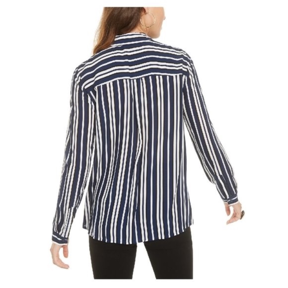 Bar III Button-Up Twist Top - Picture 2 of 2